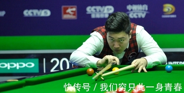 中国足球的 中国足球的