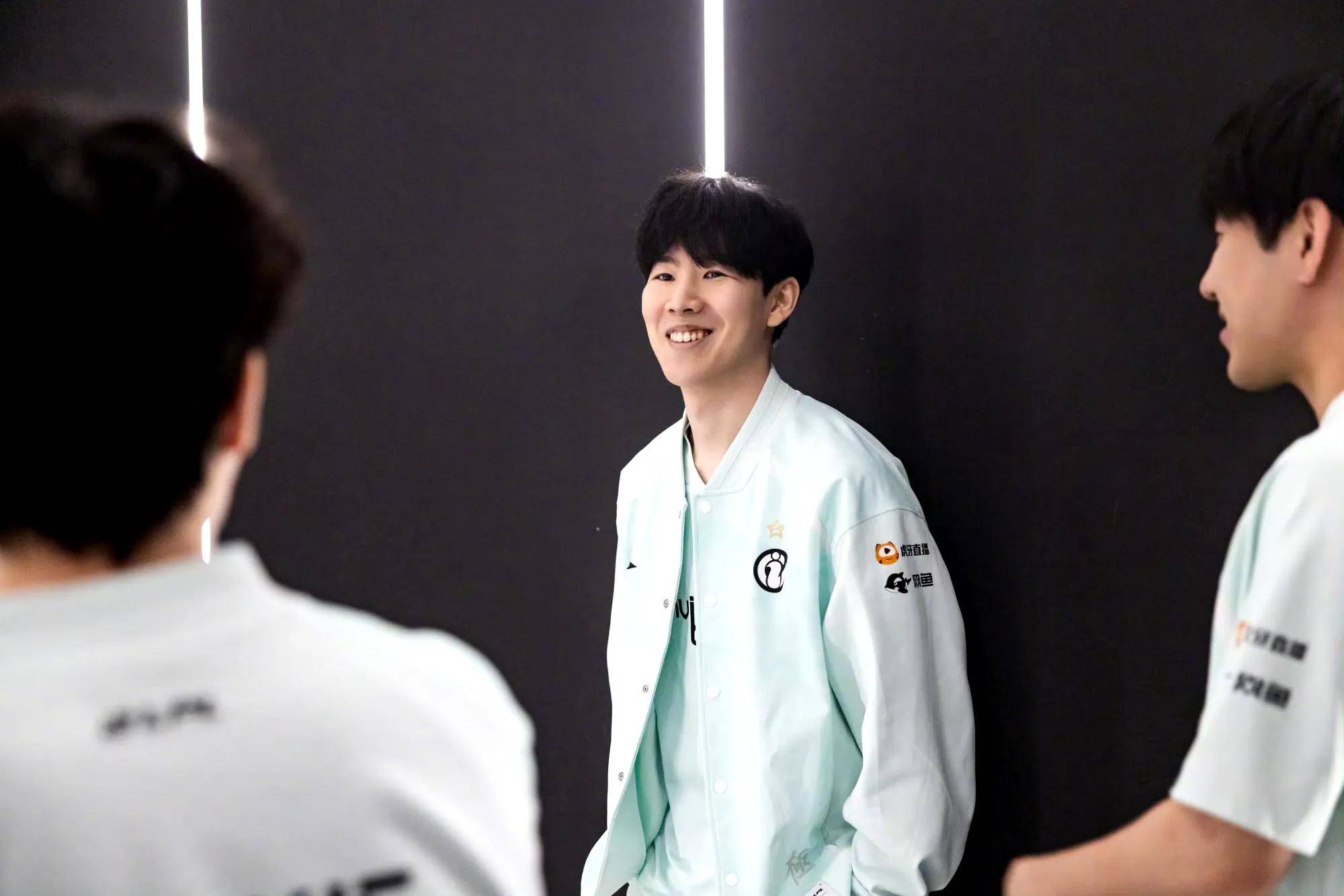 在竞争激烈 在竞争激烈