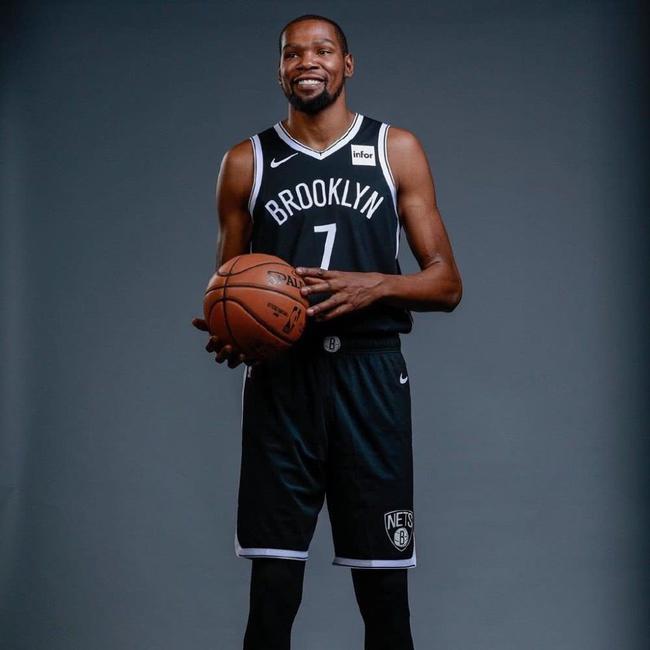 乐部都投来 乐部都投来